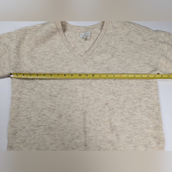 Lucky Brand V-Neck Sweater Woman’s Cream Wool Blend - Picture 5 of 7